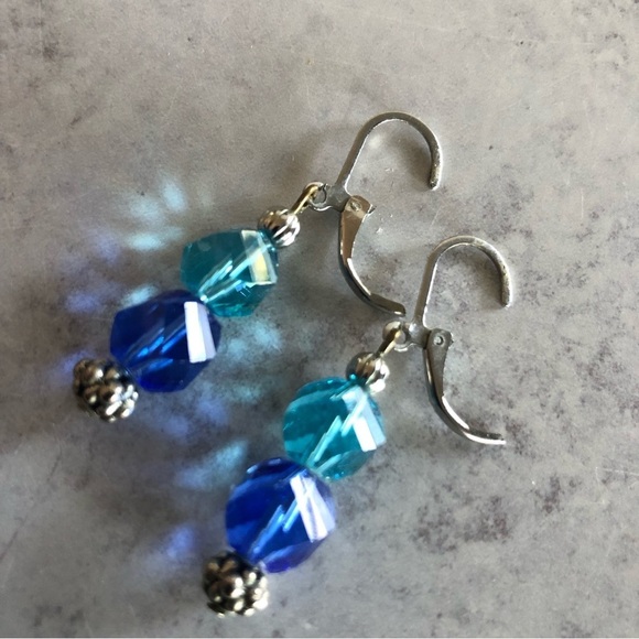 Sapphire Blue Rhinestone Statement Bracelet & Dangle Earrings Set - Picture 6 of 8